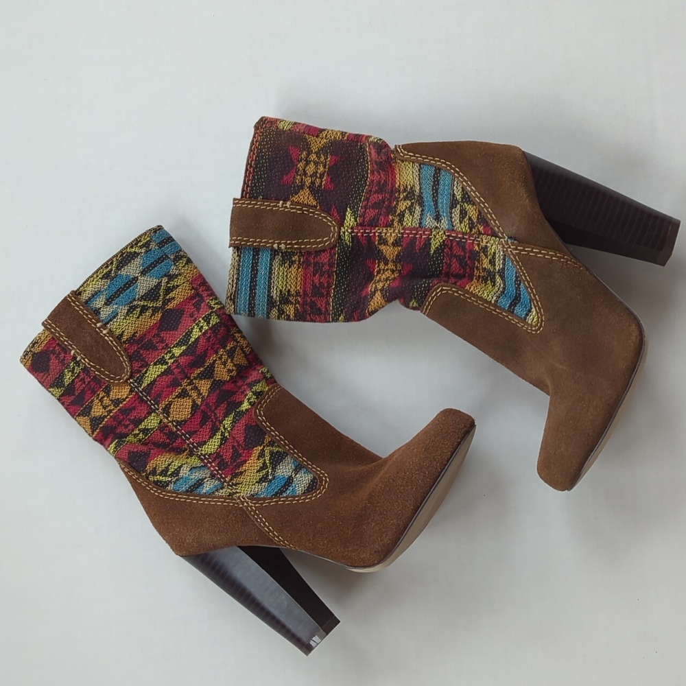 MIA Leather Suede Aztec Heeled Boots 4M Brown Red Boho Big Girl